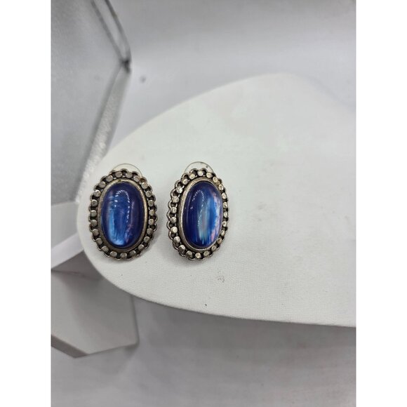 Vintage Silver-Tone Oval Clip-On Earrings W/Blue Iridescent Cabochons - Picture 4 of 4